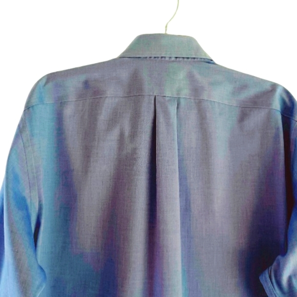 LAUREN RALPH LAUREN Men's Classic Fit Shirt, size 17/32-33 - Picture 7 of 12